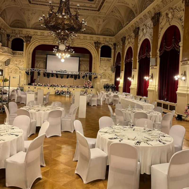 dasFiaker zu Gast im Palais Kaufmännischer Verein. dasFiaker Catering – the fine art of catering ‼ wir sorgen nicht nur mit einem vollen Mund dafür, dass die Gäste sprachlos sind - das haben wir mit Bravour geschafft.